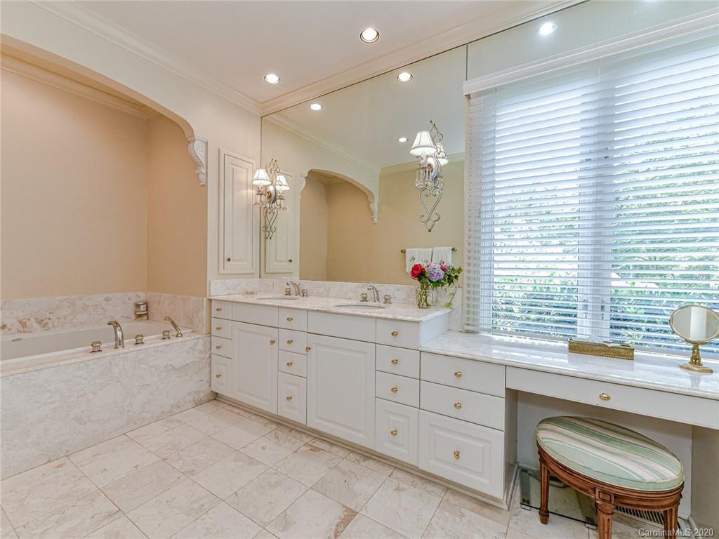 2101 Cortelyou Road Charlotte, NC 28211 - Photo 24 of 46 Gallery Image 24