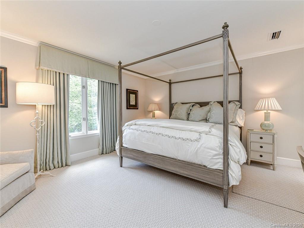 2101 Cortelyou Road Charlotte, NC 28211 - Photo 29 of 46 Gallery Image 29