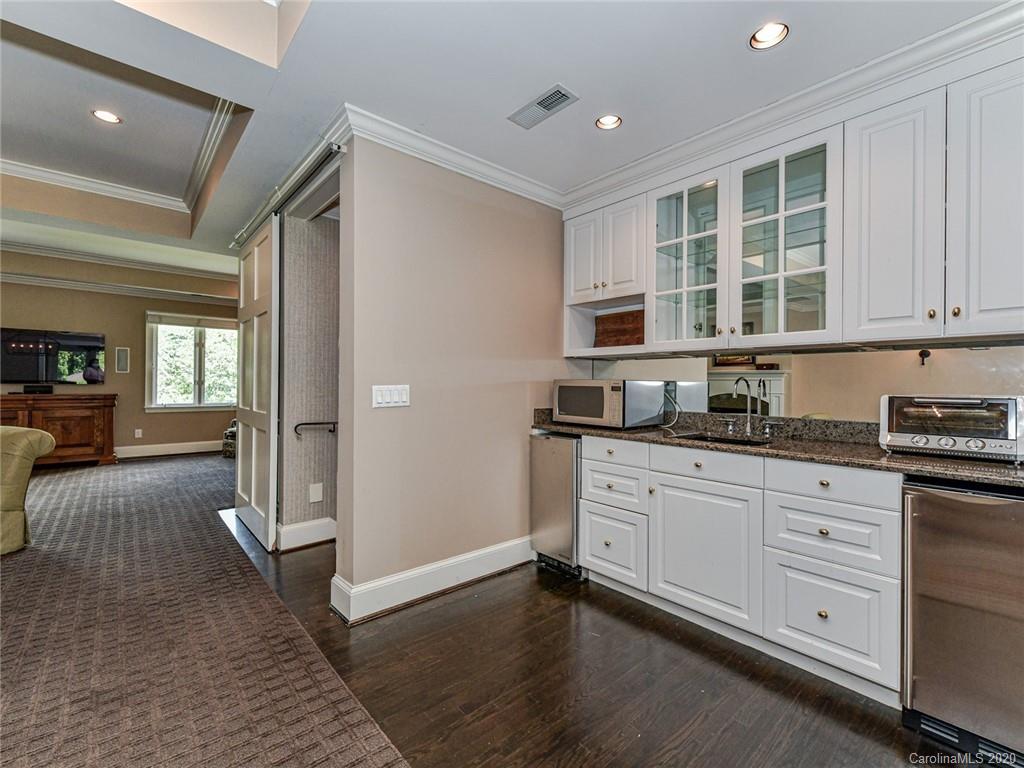 2101 Cortelyou Road Charlotte, NC 28211 - Photo 34 of 46 Gallery Image 34