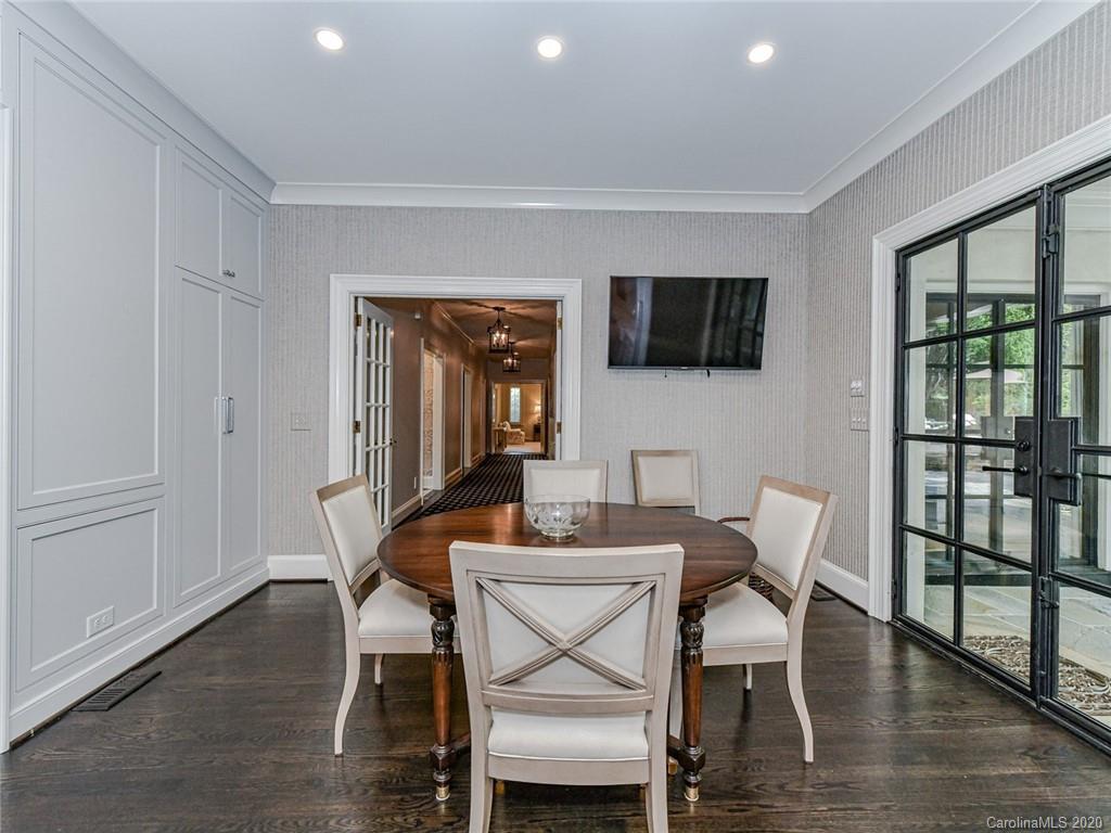 2101 Cortelyou Road Charlotte, NC 28211 - Photo 9 of 46 Gallery Image 9