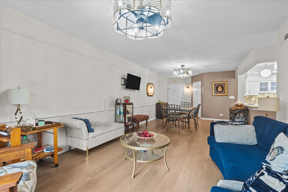 9200 North East Prairie Road, Unit 203 Evanston, IL 60203 - Photo 6 of 15