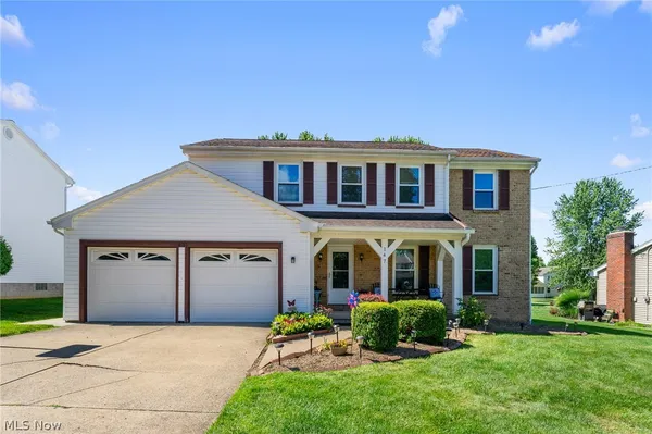 $324,900 | 147 Mayflower Drive, Youngstown, OH 44512