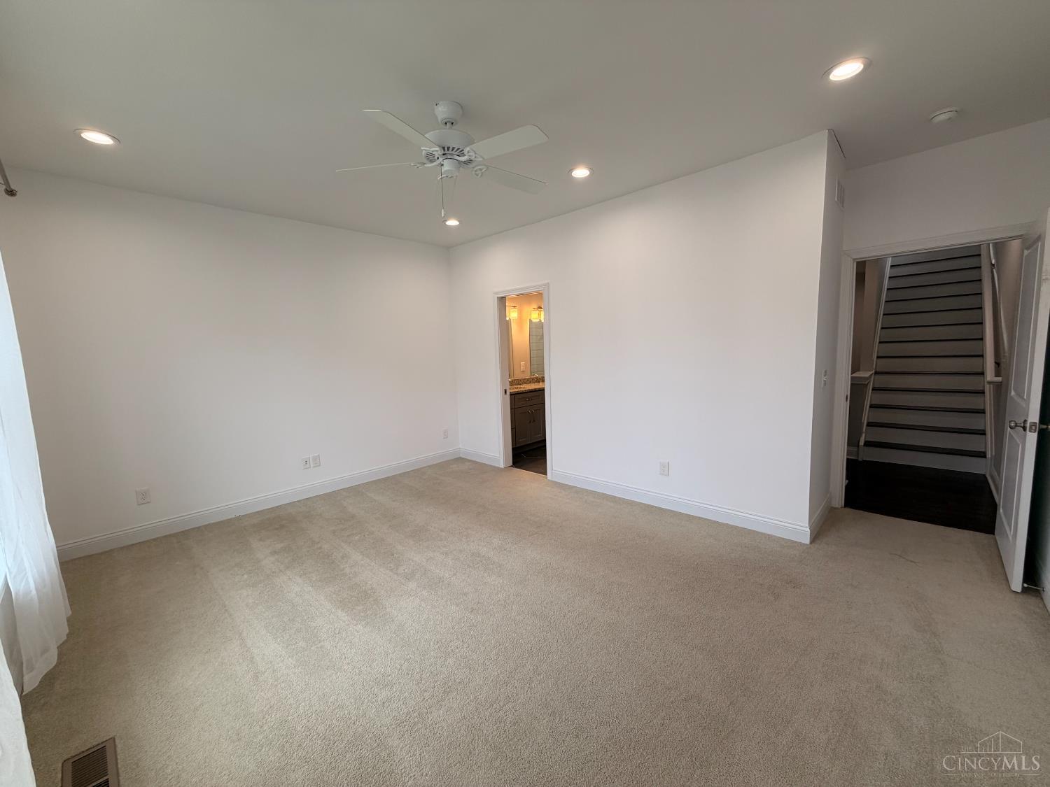 540 Slack Street Cincinnati, OH 45202 - Photo 20 of 36