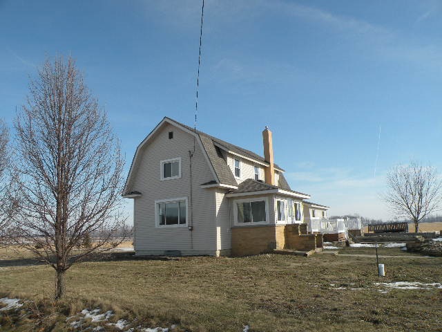2865 Reed Durand, MI 48429 - Photo 1 of 35