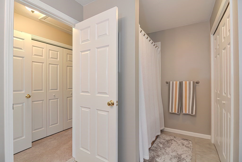 53 Meadowbrook Road Franklin, MA 02038 - Photo 24 of 42 Gallery Image 24