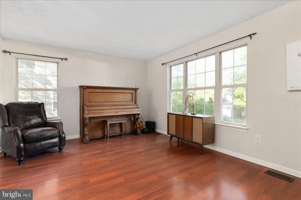 $499,900 | 203 Alpine Meadow Road, Winchester, VA 22602