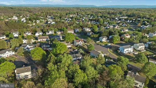 $499,900 | 203 Alpine Meadow Road, Winchester, VA 22602