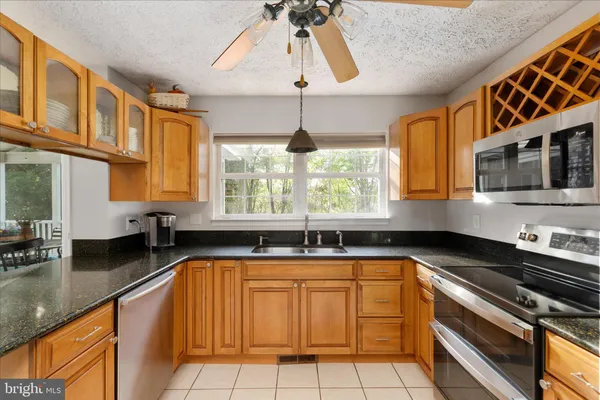 $499,900 | 203 Alpine Meadow Road, Winchester, VA 22602