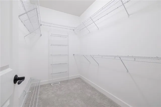 $605,700 | 5 Eagle Hollow, Penfield, NY 14526