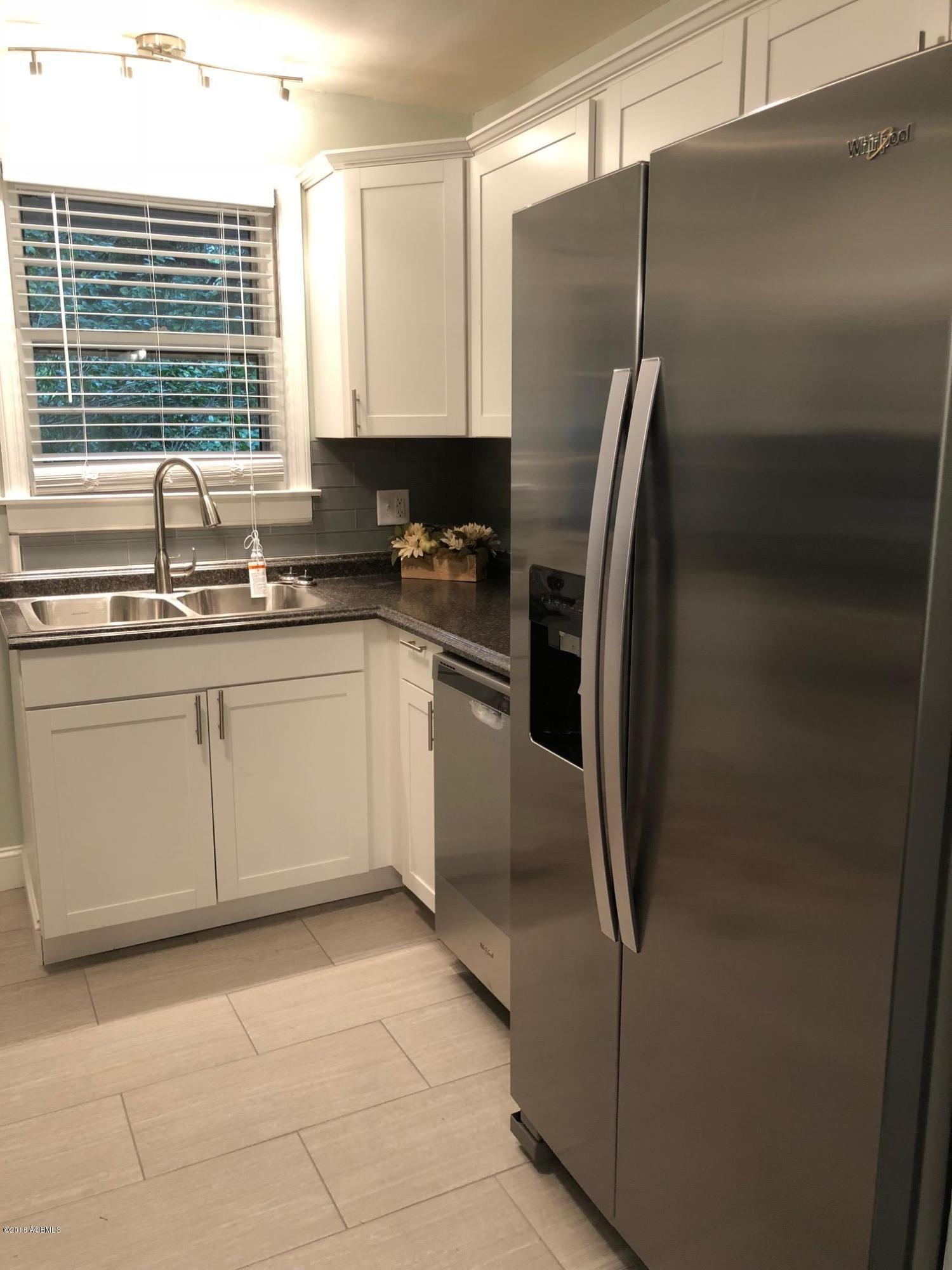 2505 State Rd S-7-277 Beaufort, SC 29902 - Photo 4 of 16 h