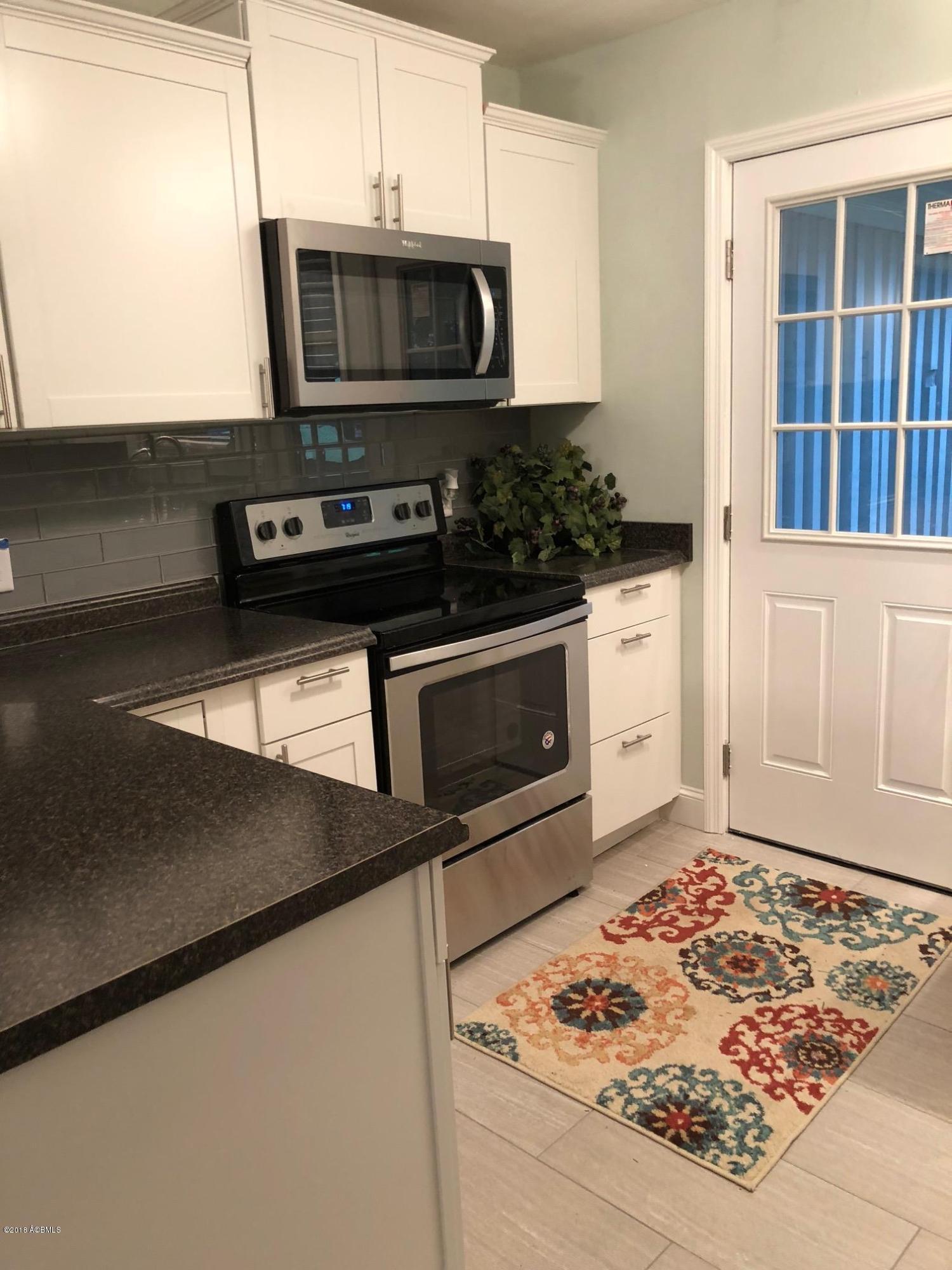 2505 State Rd S-7-277 Beaufort, SC 29902 - Photo 5 of 16 i