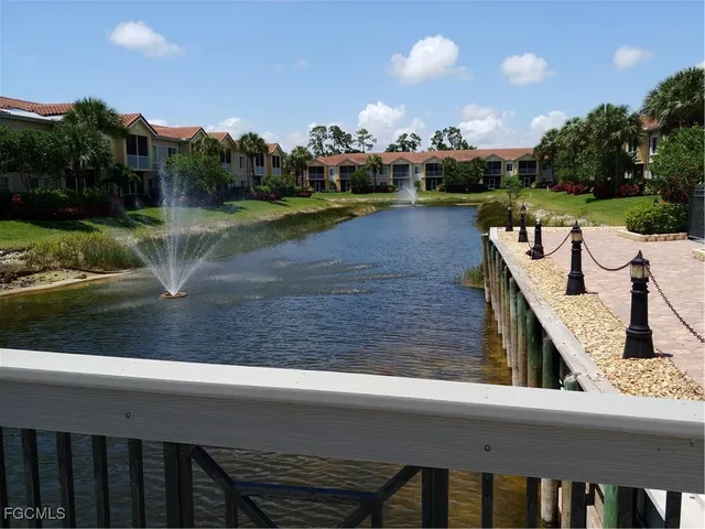 $2,100 | 20140 Estero Gardens Circle, Unit 204, Estero, FL 33928