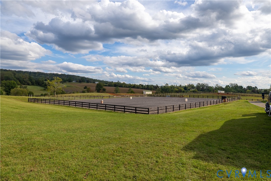 61451 Elmwood Farm Road Orange, VA 22960 - Photo 39 of 50 Paddock