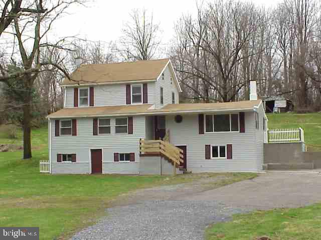 135 Creek Road Manchester, PA 17345 - Photo 1 of 7 Gallery Image 1