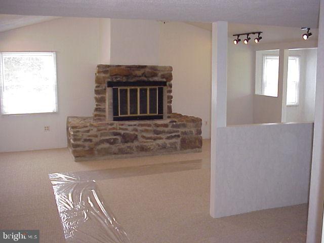 135 Creek Road Manchester, PA 17345 - Photo 2 of 7 Gallery Image 2