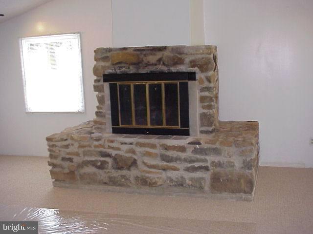 135 Creek Road Manchester, PA 17345 - Photo 3 of 7 Gallery Image 3