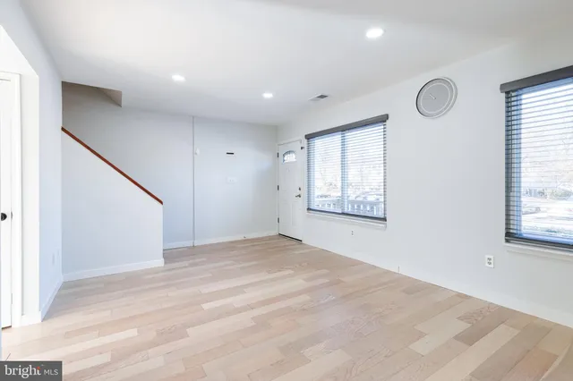 $2,300 | 1615 Fendall Court, Crofton, MD 21114