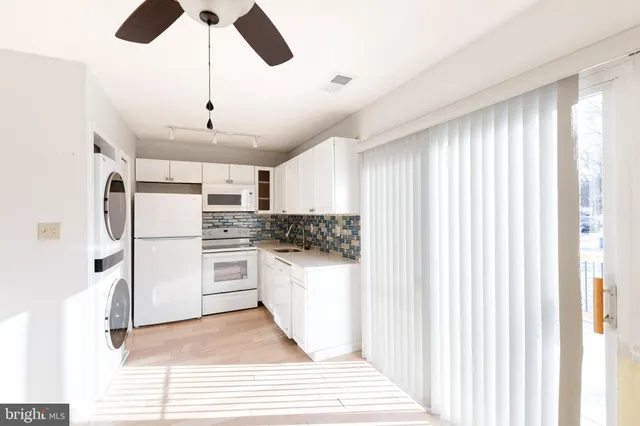 $2,300 | 1615 Fendall Court, Crofton, MD 21114