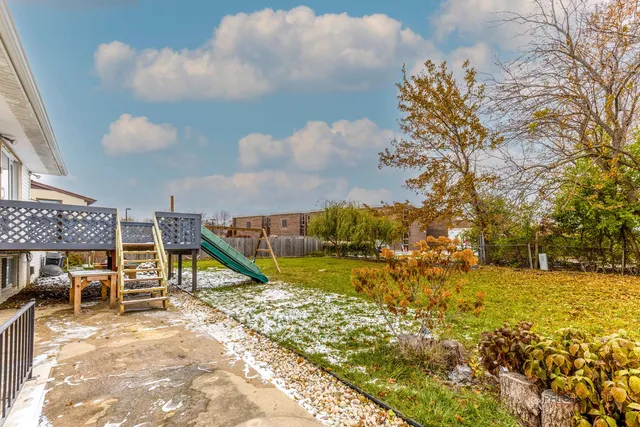 $489,000 | 1096 Beechwood Road, Buffalo Grove, IL 60089