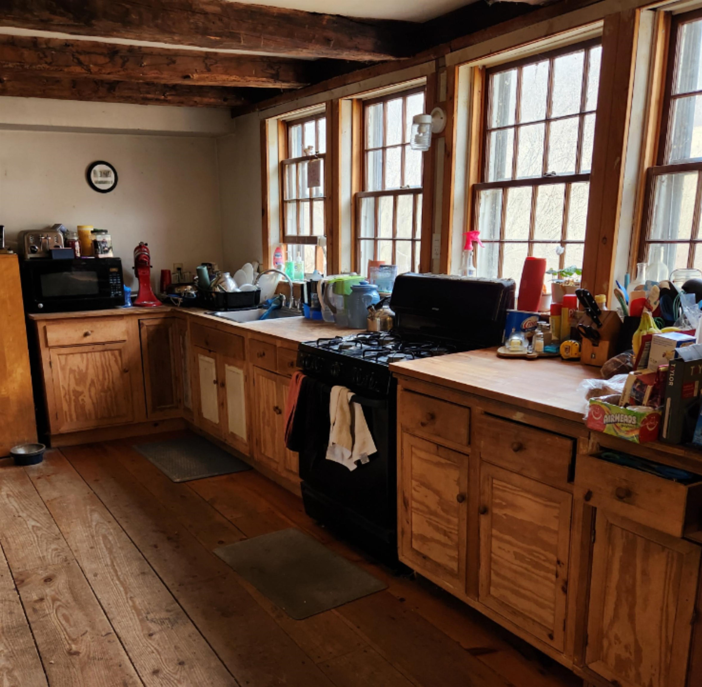 2402 Chelsea Road Corinth, VT 05039 - Photo 13 of 26