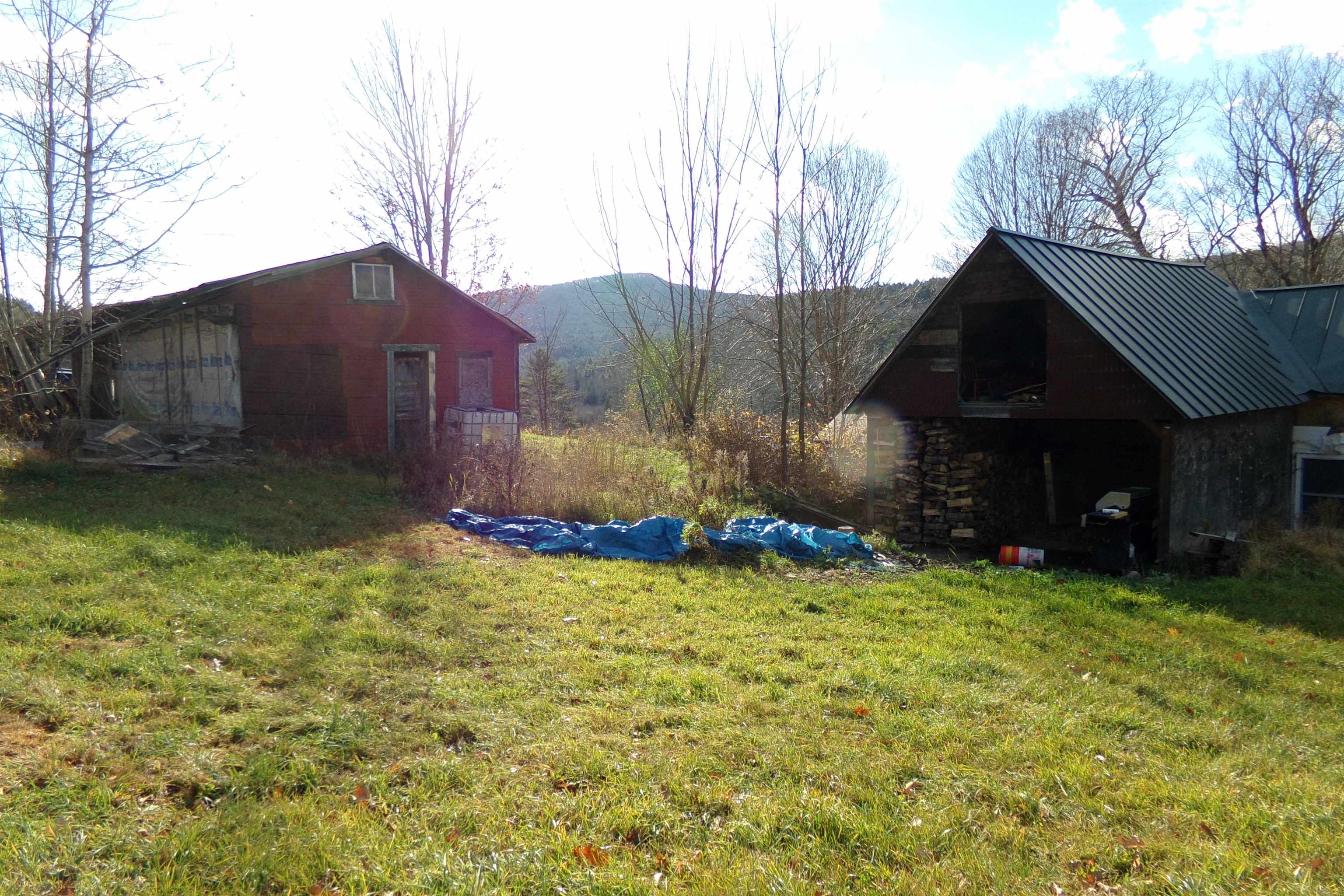 2402 Chelsea Road Corinth, VT 05039 - Photo 5 of 26