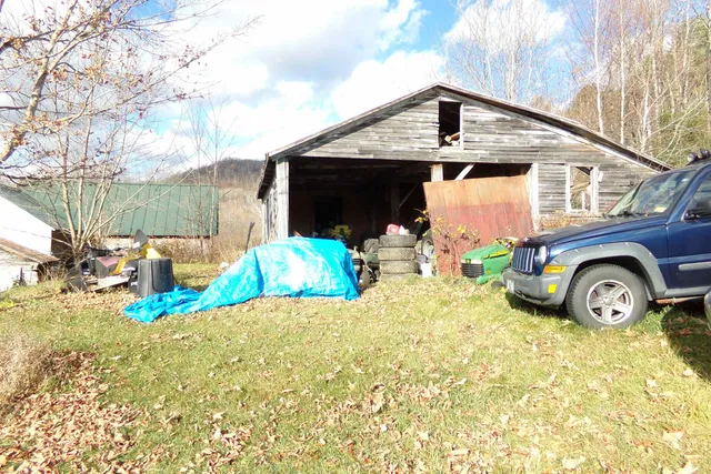 $650,000 | 2402 Chelsea Road, Corinth, VT 05039