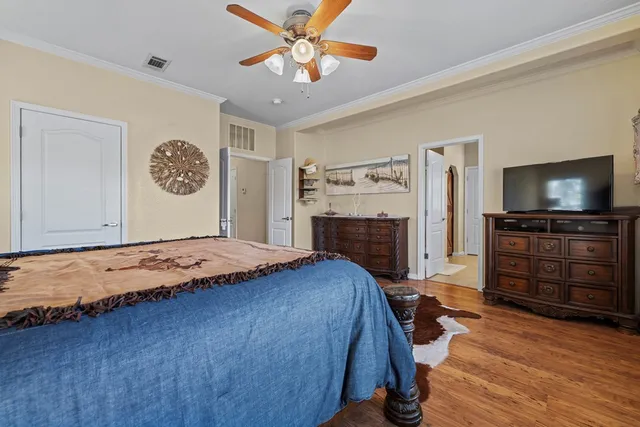 $537,000 | 259 Burr Oak Trail, Harper, TX 78631