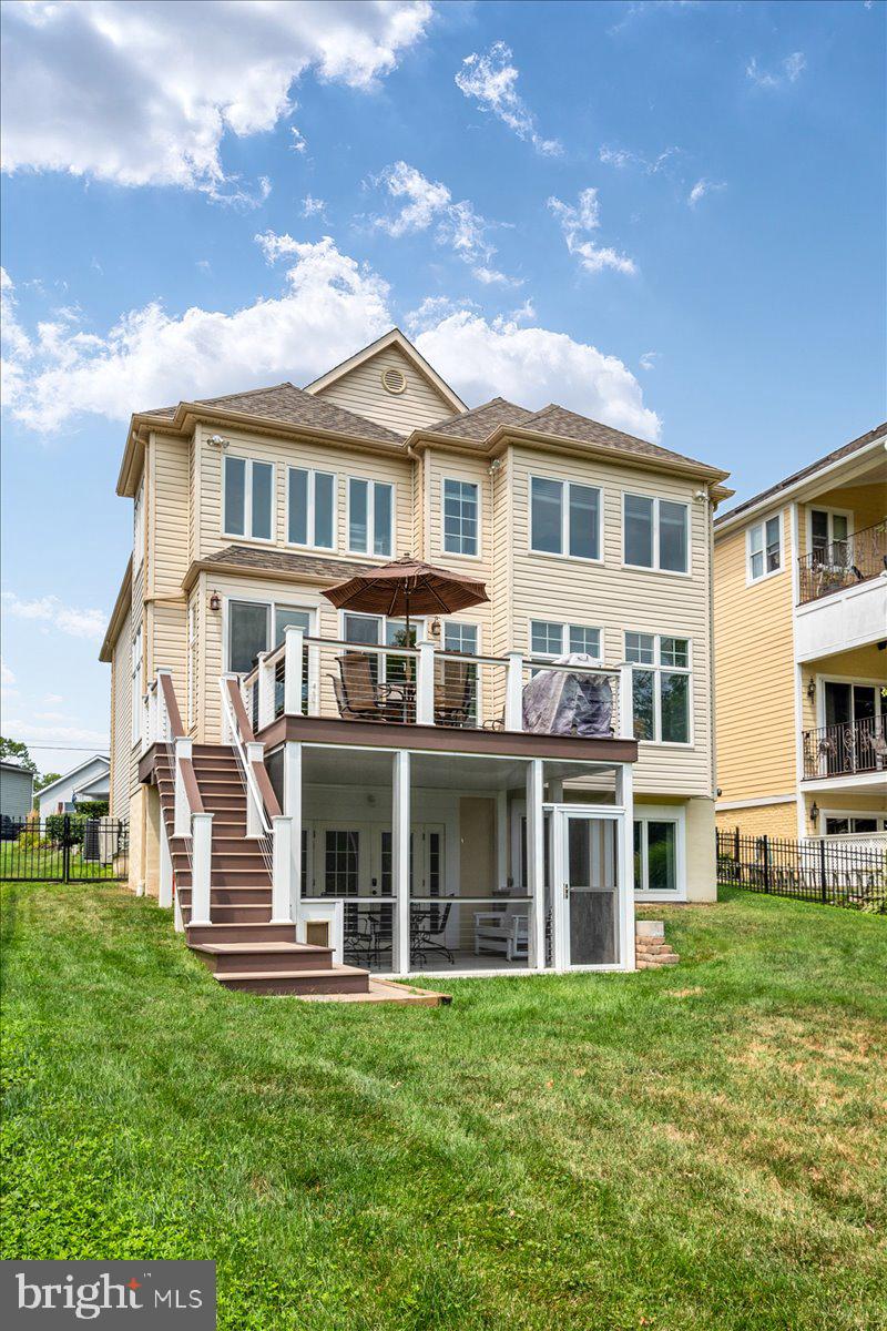 769 Powhatan Beach Road Pasadena, MD 21122 - Photo 2 of 70 Gallery Image 2