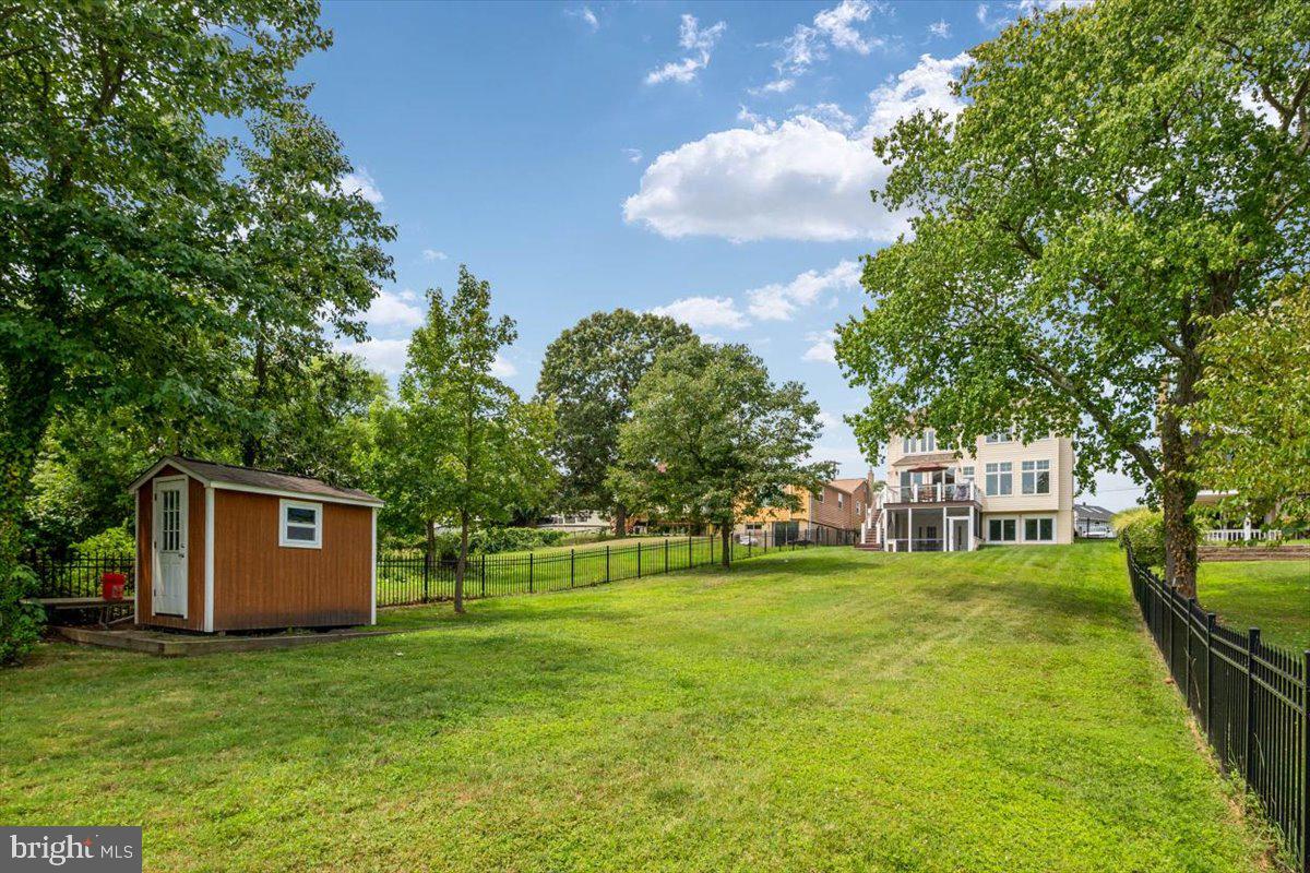 769 Powhatan Beach Road Pasadena, MD 21122 - Photo 22 of 70 Gallery Image 22
