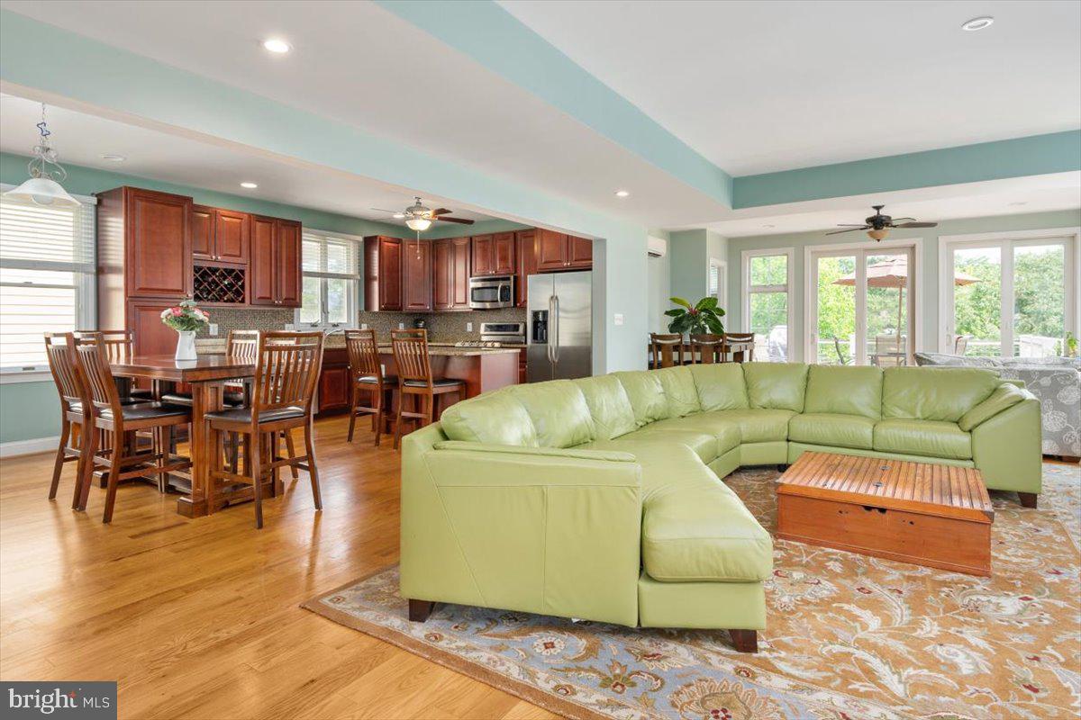 769 Powhatan Beach Road Pasadena, MD 21122 - Photo 28 of 70 Gallery Image 28