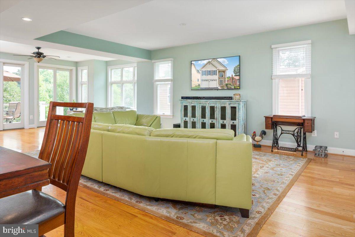 769 Powhatan Beach Road Pasadena, MD 21122 - Photo 32 of 70 Gallery Image 32