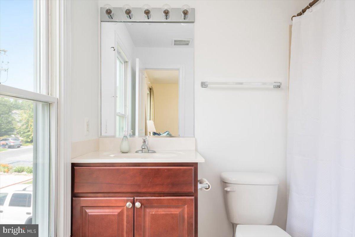 769 Powhatan Beach Road Pasadena, MD 21122 - Photo 56 of 70 Gallery Image 56