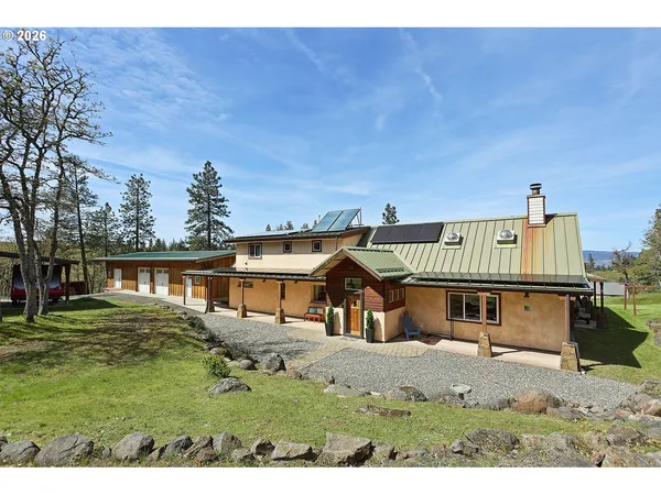 $1,099,900 | 2015 Lonely Lane, Mosier, OR 97040