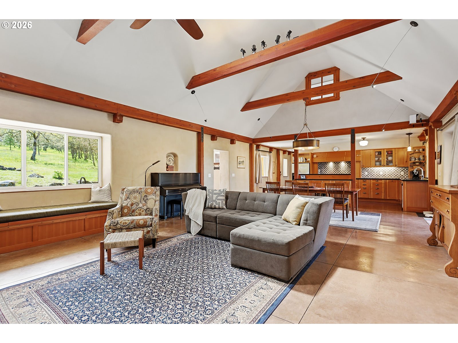 2015 Lonely Lane Mosier, OR 97040 - Photo 10 of 46