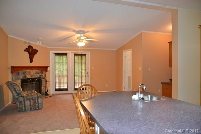 1390 West Payne Road Marion, NC 28752 - Photo 12 of 24 Gallery Image 12