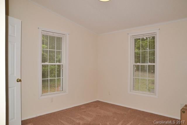 1390 West Payne Road Marion, NC 28752 - Photo 16 of 24 Gallery Image 16
