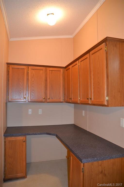 1390 West Payne Road Marion, NC 28752 - Photo 6 of 24 Gallery Image 6