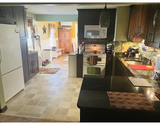 16 Inwood Road Auburn, MA 01501 - Photo 4 of 16 Gallery Image 4
