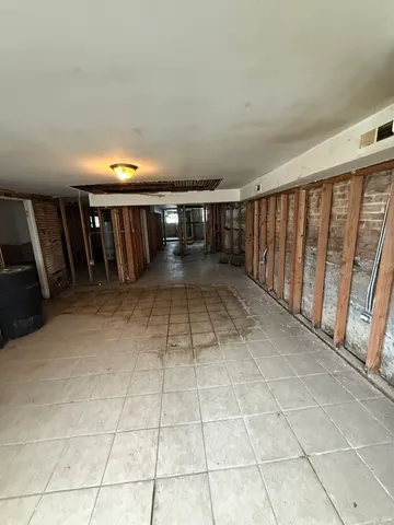 $189,000 | 1837 West Garfield Boulevard, Chicago, IL 60636