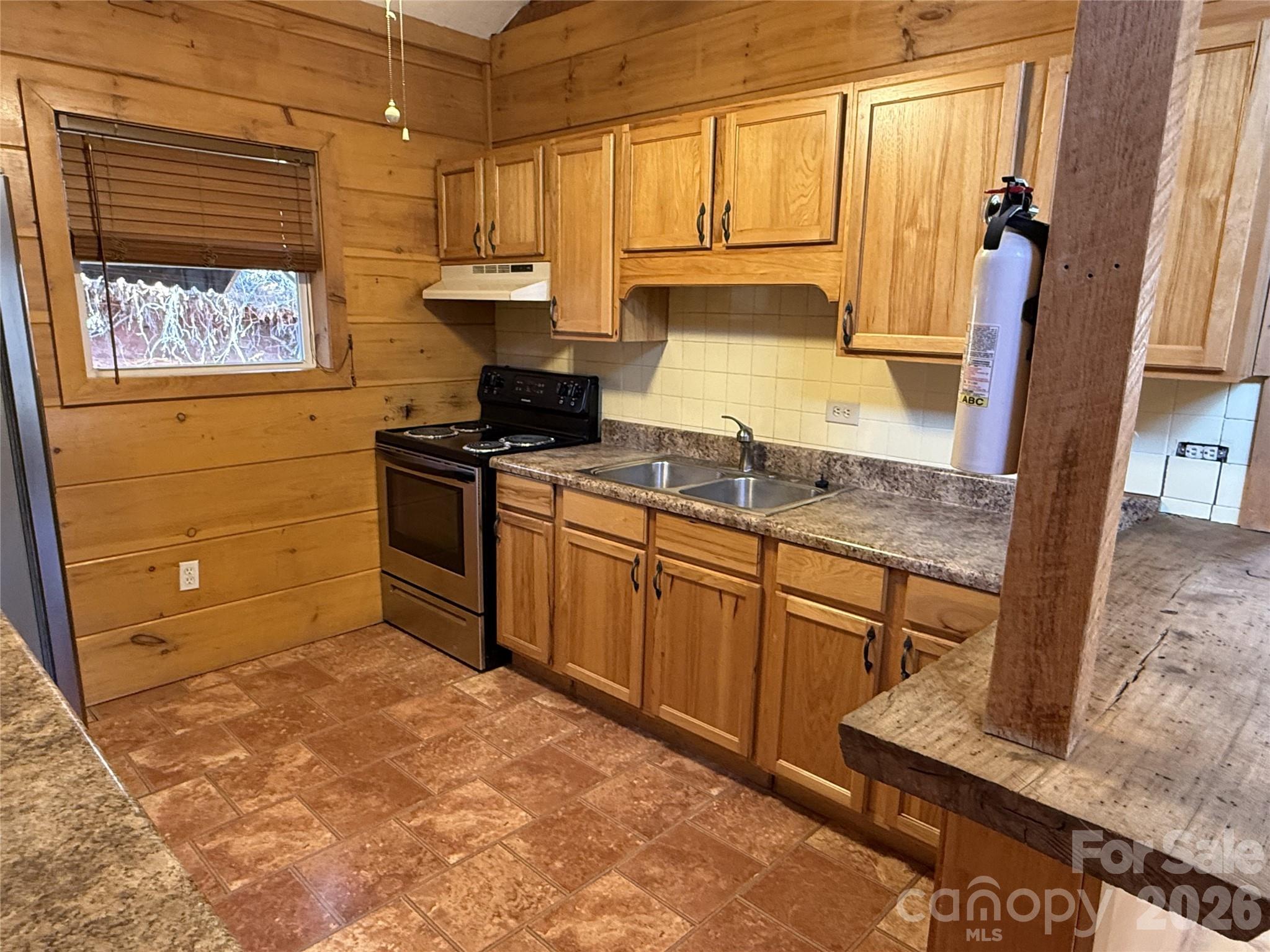 298 Timbuktu Road Sylva, NC 28779 - Photo 10 of 26