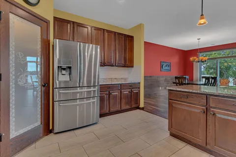 $625,000 | 4631 141st Avenue Northeast, Spicer, MN 56288