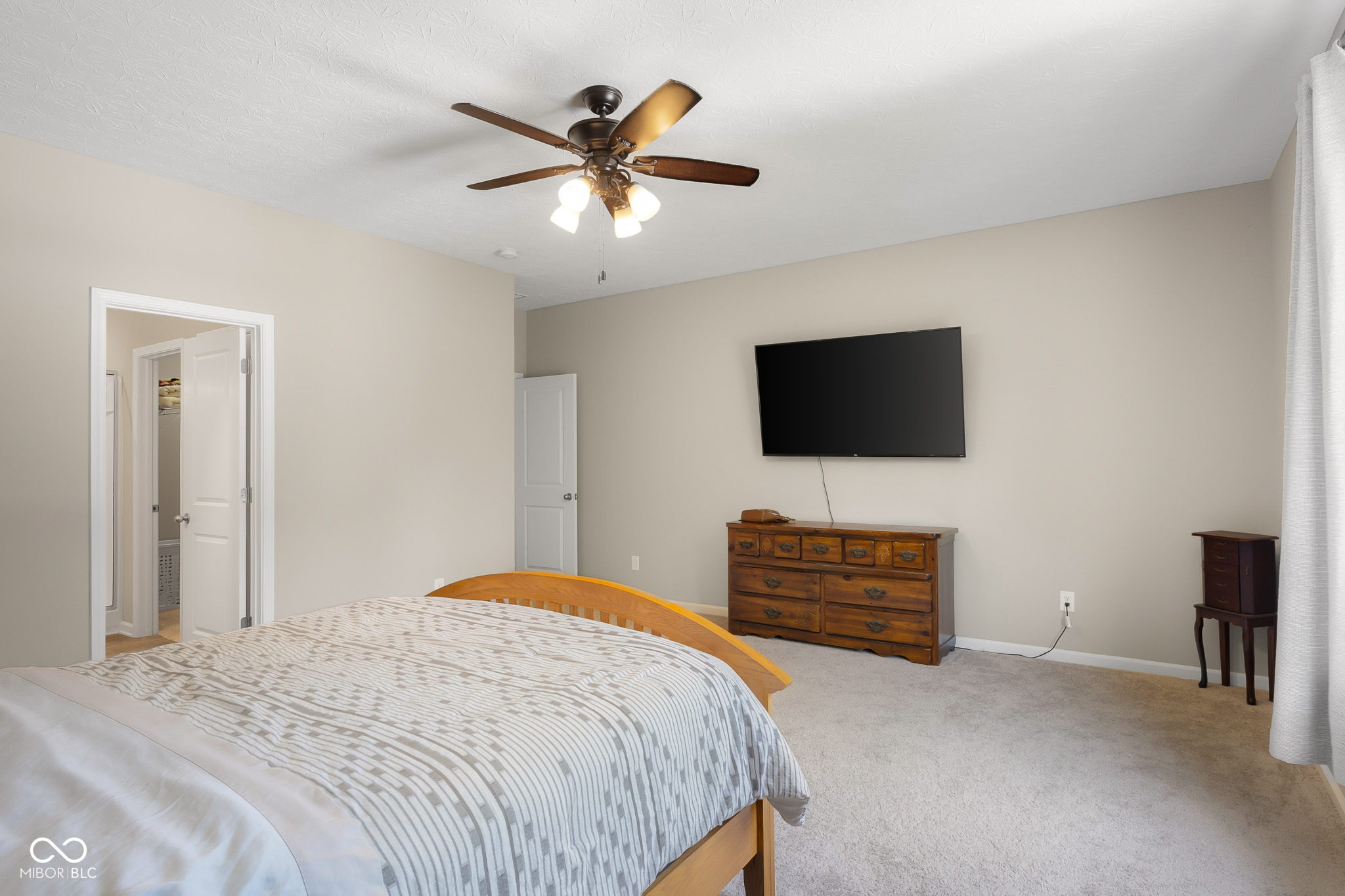 3045 Braeburn Columbus, IN 47201 - Photo 23 of 55