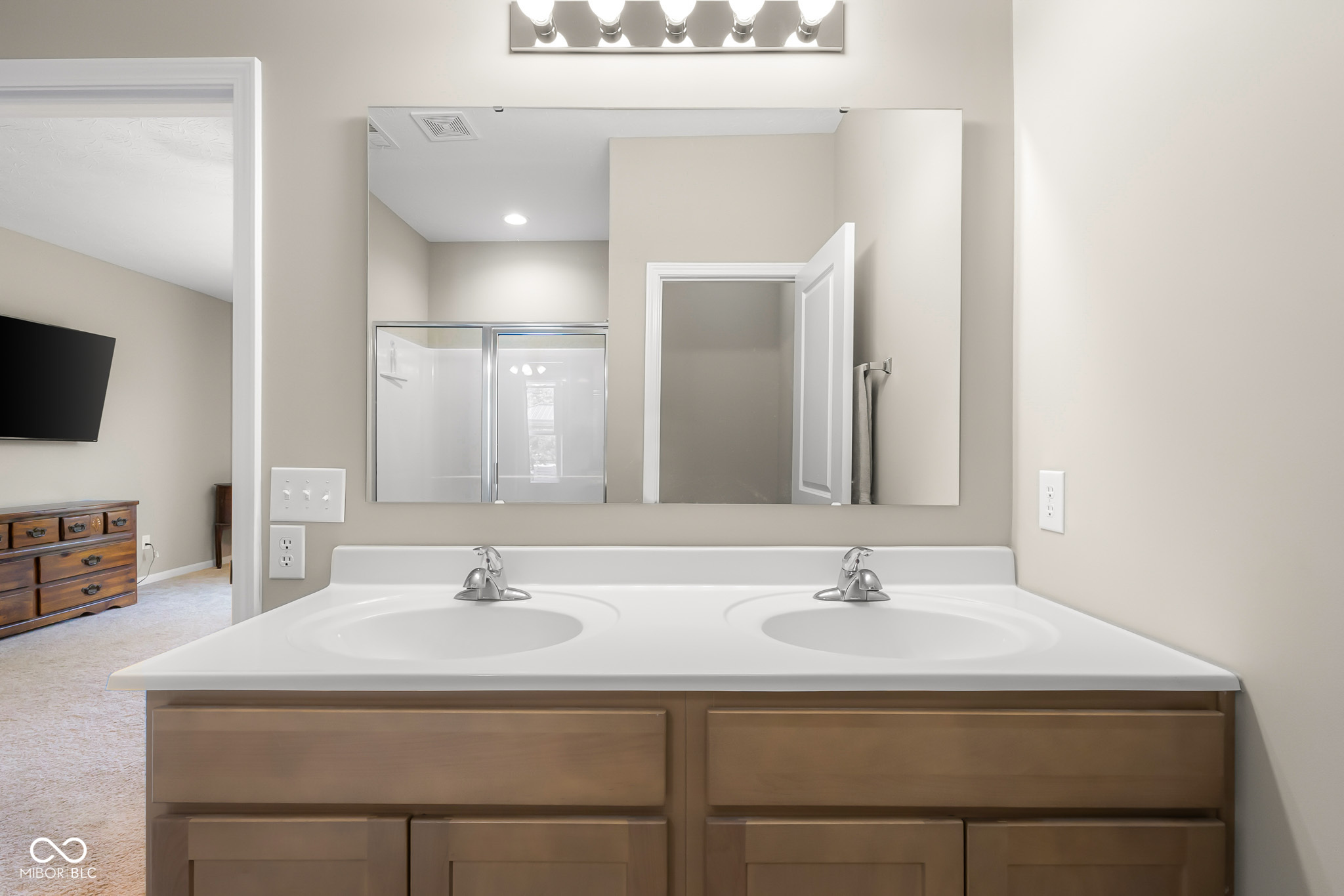 3045 Braeburn Columbus, IN 47201 - Photo 27 of 55