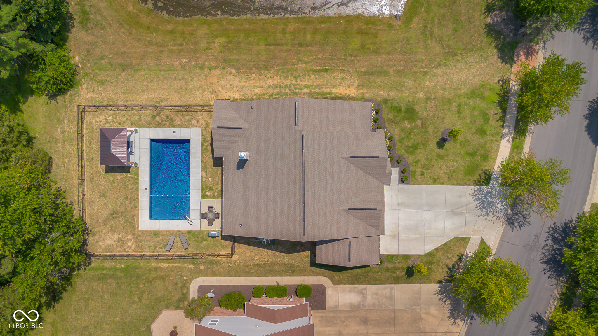 3045 Braeburn Columbus, IN 47201 - Photo 49 of 55