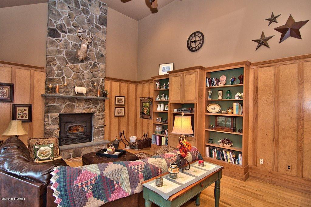 422 Boneridge Road Hawley, PA 18428 - Photo 31 of 69