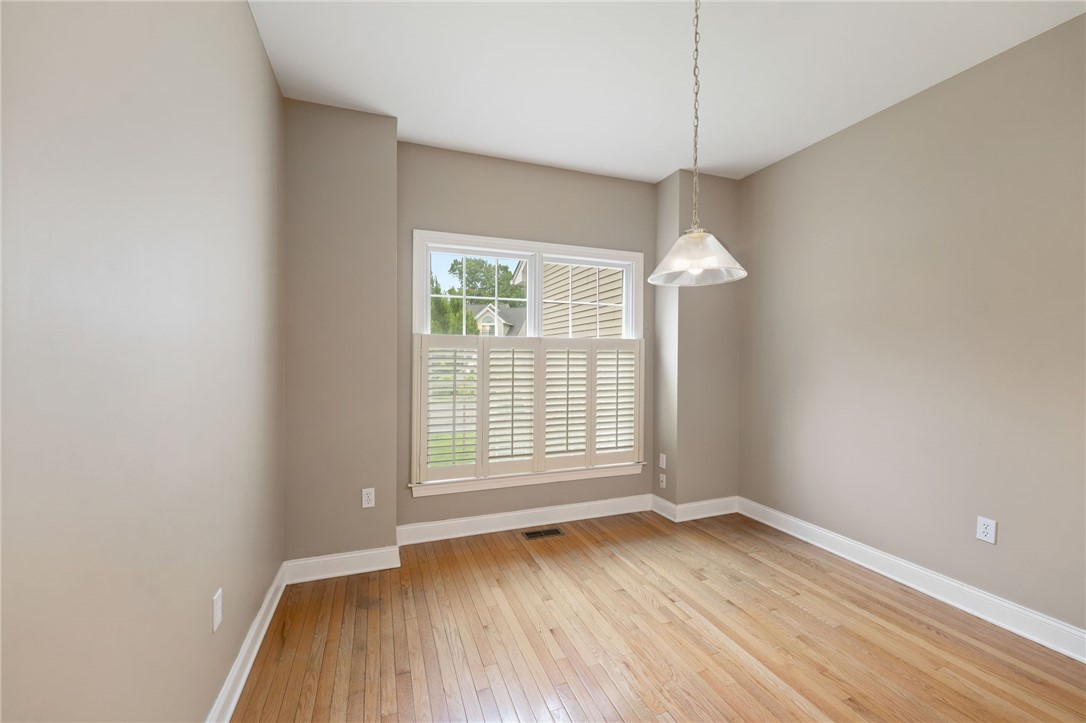 419 Albion Road, Unit 18 Lincoln, RI 02865 - Photo 16 of 42