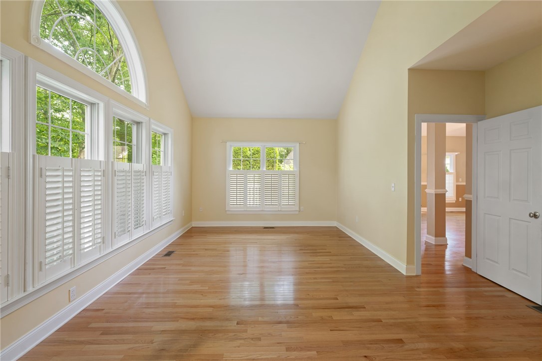 419 Albion Road, Unit 18 Lincoln, RI 02865 - Photo 19 of 42