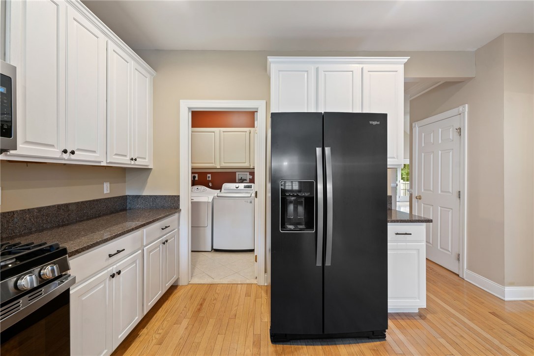 419 Albion Road, Unit 18 Lincoln, RI 02865 - Photo 9 of 42