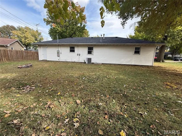 $155,000 | 1137 Warren Street, Jerseyville, IL 62052