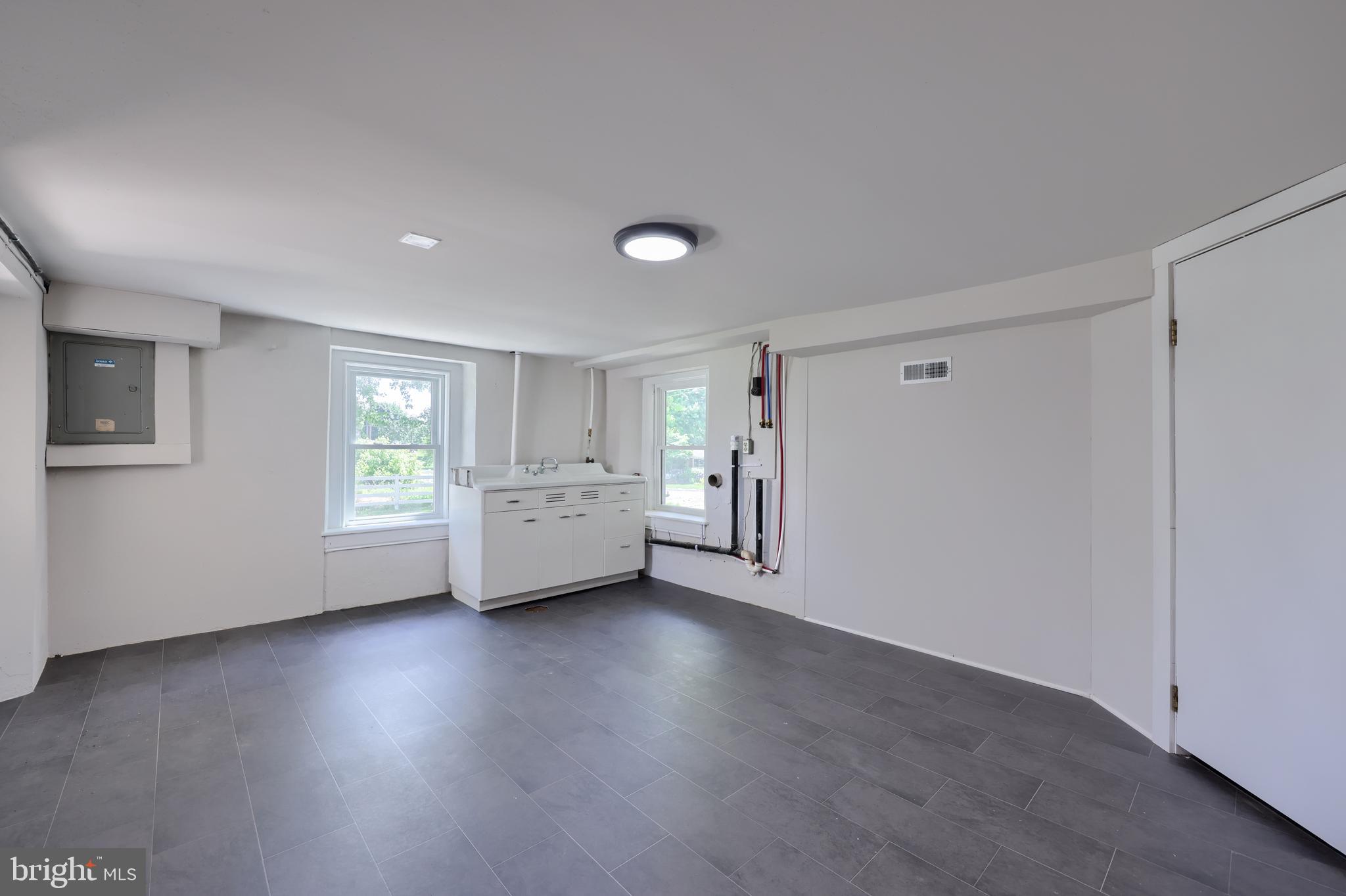 592 Chestnut Hill Road York, PA 17402 - Photo 29 of 51 Gallery Image 29